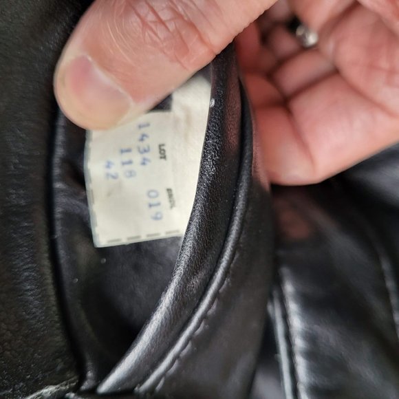 Schott Perfecto Leather Jacket Size 42 - Picture 4 of 5